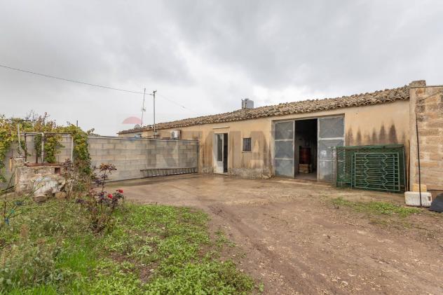 Casa Indipendente in vendita a Chiaramonte Gulfi