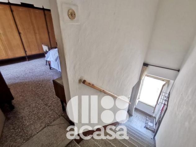 CASA INDIPENDENTE PARZIALMENTE RISTRUTTURATA - Foto 14
