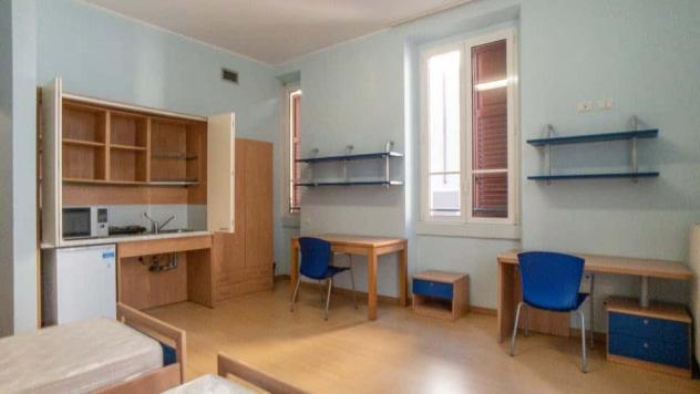 Bed in Shared bedroom - Via Barrili (MALE Students only) - Apt. with one single bedroom + one shared bedroom - Foto 10