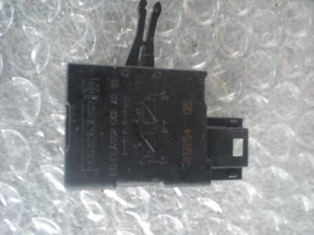 0025424219 CENTRALINA RELAY VANO PORTAOGGETTI MERCEDES SLK 200 R171 1.8 B 120KW 6M 2P (2005) RICAMBIO USATO