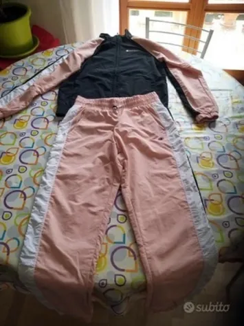 Lotto composto da Tuta da donna/ragazza champion taglia XS indossata solo 1 volt - Foto 6