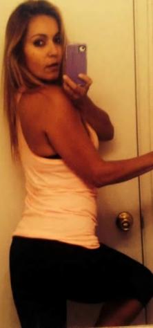 Donna di Roma, 34 anni. Fisico Normale Tel: