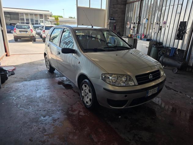 Fiat Punto 1.2 5 porte Active - Foto 3