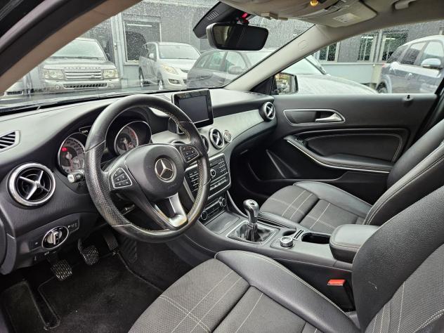 Mercedes-Benz GLA GLA 200 d (cdi) Premium - Foto 7