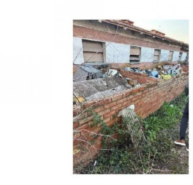 Immobile in asta di 3101 m² in vendita a Castelfranco Emilia - Foto 2