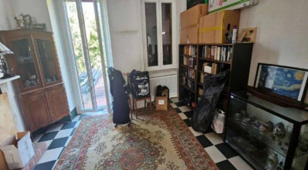Immobile in asta di 342 m² con più di 5 locali in vendita a Follo - Foto 4