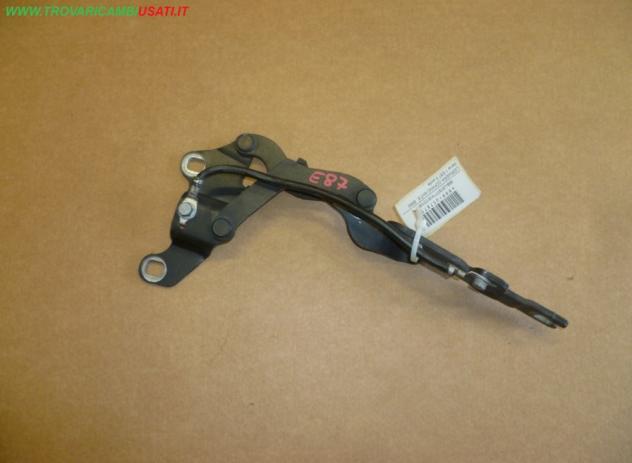 CERNIERA COFANO ANT.S. BMW Serie 1 E87 5 porte  Carrozzeria  Lamierati esterni  Cofano  Cerniera cofano  BMW - Serie 1 E81 3 porte - 01-03-2007 - 01-0