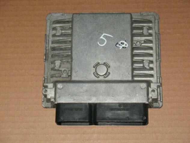 03F906070BJ ECU VOLKSWAGEN GOLF VI 1.2 03F906070BJ 5WP44615 SOMOS10.10