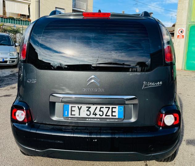 Citroen C3 Picasso 1.6 HDi 90 mila km Neopatentati - Foto 10