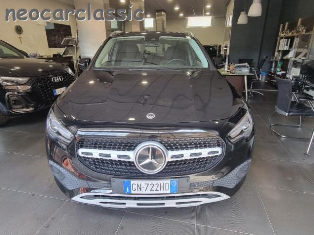 MERCEDES-BENZ GLA 180 d Automatic Business rif. 23773387 - Foto 2