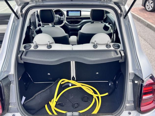 FIAT 500 Electric Elettrica La Prima 118cv - Foto 9