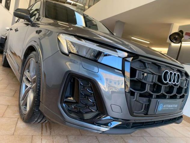Audi Q7 Q7 II 2024 3.0 tdi mhev S line edition quattro 286cv tiptronic 7p.ti - Foto 4