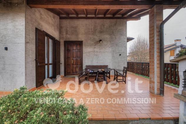Villa di 277 m² con più di 5 locali in vendita a Arsago Seprio - Foto 2