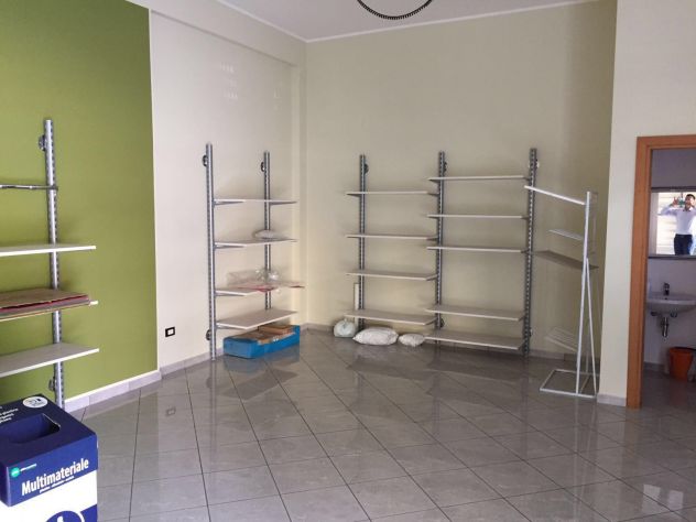 Arredamento da negozio come nuovo - Foto 4