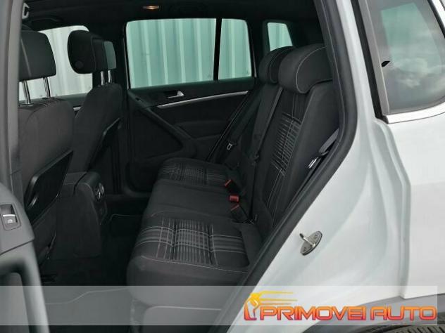 VOLKSWAGEN Tiguan 2.0 TDI 150CV 4MOTION DSG R-Line rif. 19454084 - Foto 4