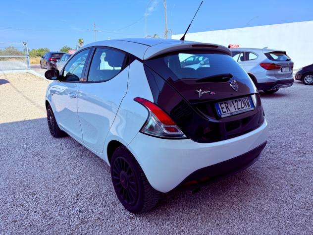 Lancia Ypsilon 1.2 69 CV 5 porte Gold - Foto 4