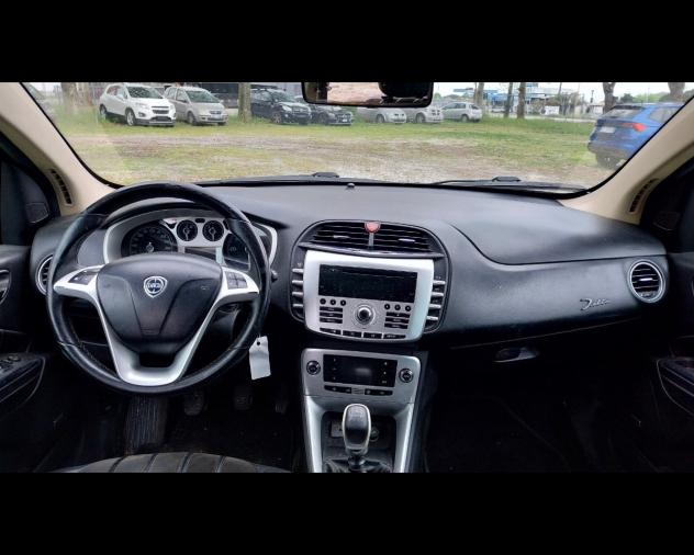 Lancia Delta (2008-2015) 2.0 MJT DPF Platino - Foto 8