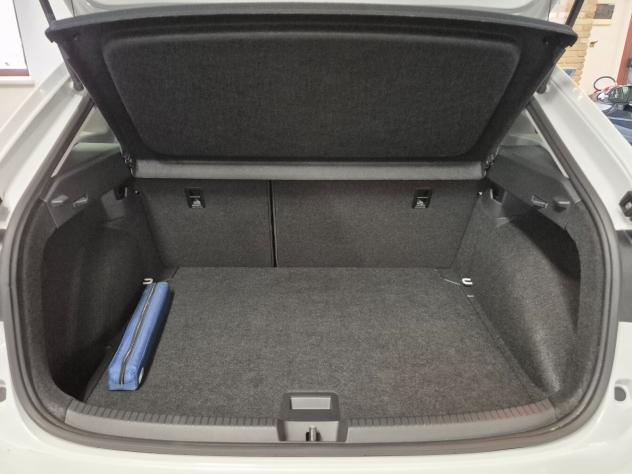Volkswagen Taigo 1.0 TSI 110 CV DSG - Foto 10