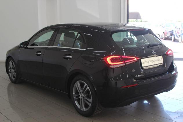 MERCEDES - Classe A - A 180 d Automatic Business Extra ( Schermi 10 pollici + Kit Luci + Cerchi Bruniti ) - Foto 6