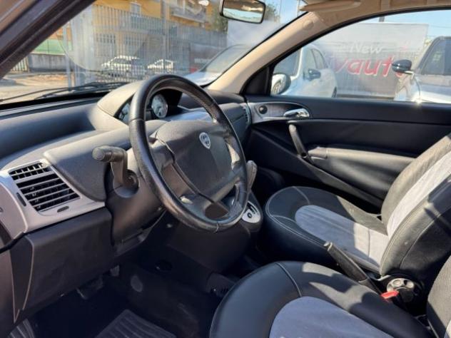 LANCIA Ypsilon 1.4 16V Sport MomoDesign Automatica rif. 24238363 - Foto 8