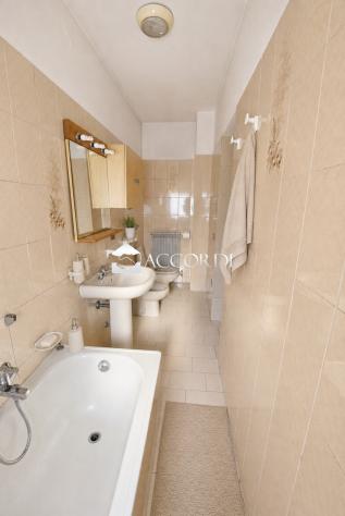 CASA INDIPENDENTE di 9 vani e di 209 mq (MONTEBELLUNA) rif. PE16 - Foto 11