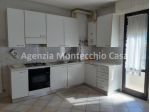 APPARTAMENTO CON 3 CAMERE,  AMPIO GARAGE E GIARDINO
