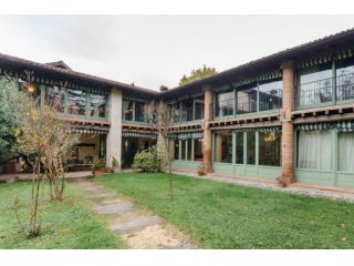 APPARTAMENTO INDIPENDENTE di 4 vani e di 200 mq (GUSSAGO) rif. SFSRR35