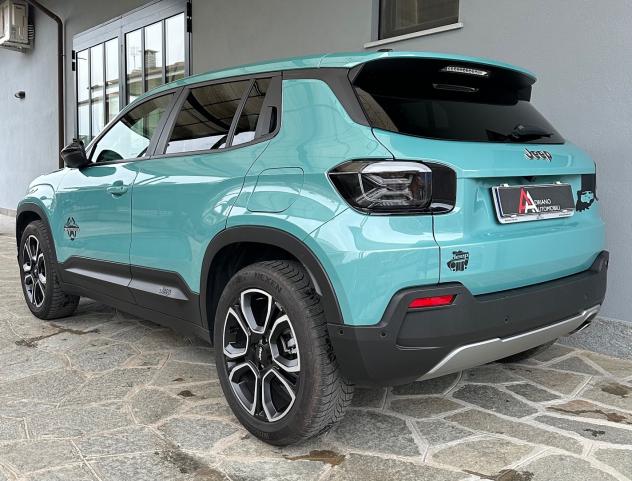 Jeep Avenger 1.2 turbo Summit fwd 100cv - Foto 3