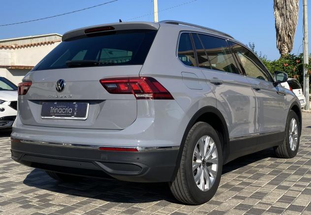 Volkswagen Tiguan Life 2.0 TDI 150CV DSG - Foto 4