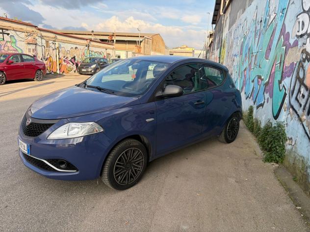 Lancia Ypsilon 1.2 benzina come nuova - Foto 5