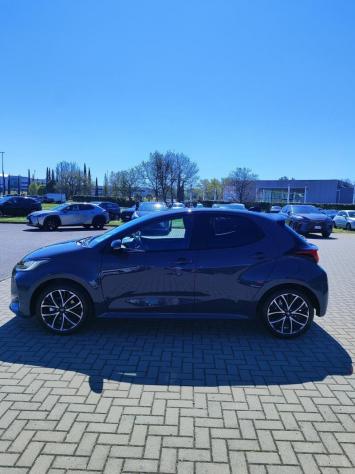 Toyota Yaris 4ª serie 1.5 Hybrid 5 porte Icon - Foto 2