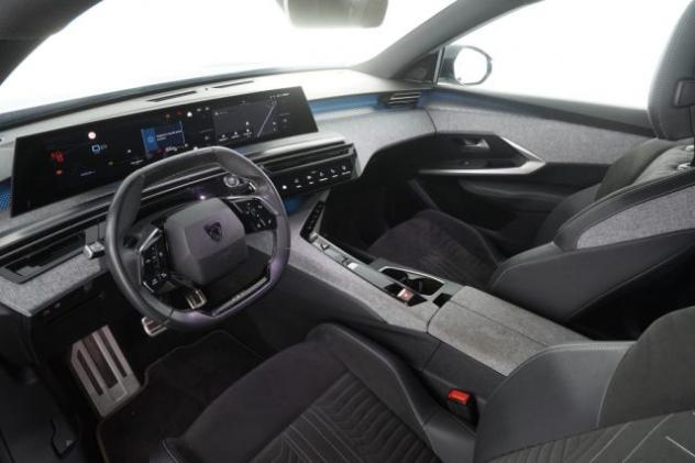 PEUGEOT 3008 3ª serie Hybrid 136 e-DCS6 Allure rif. 23779333