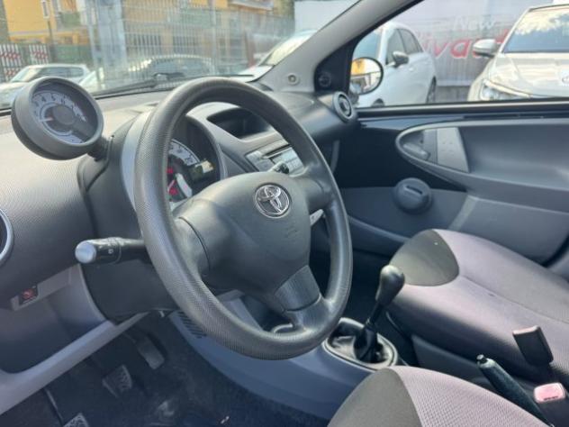 TOYOTA Aygo 1.0 12V VVT-i 5 porte Sol rif. 24125944 - Foto 10