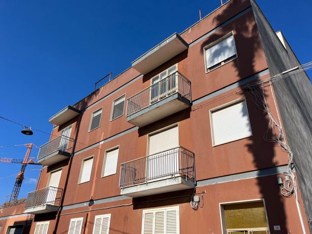 Ampia abitazione in zona comoda e servita - Foto 10