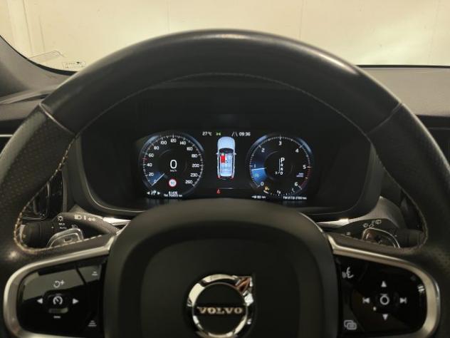 VOLVO XC60 2.0 D5 R-DESIGN AWD GEARTRONIC rif. 24078428 - Foto 6