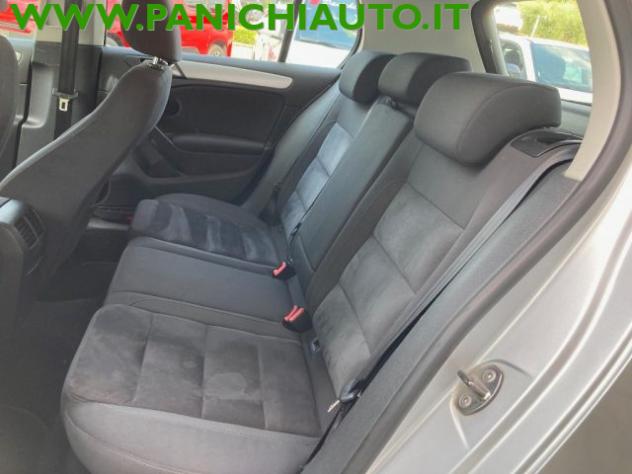 VOLKSWAGEN Golf 1.6 TDI DPF DSG 5p. Highline rif. 23926572 - Foto 8