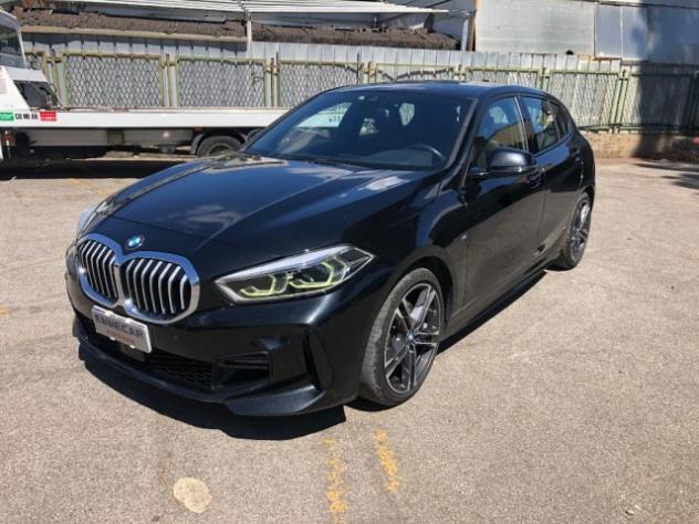 BMW 118 d xDrive 5p. Advantage rif. 23963627