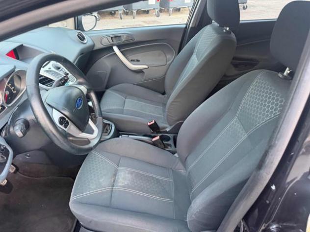 FORD Fiesta 1.4 TDCi 68CV 5p Titanium senza lavoro da fare rif. 23939579 - Foto 8