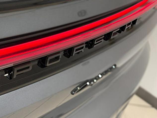 PORSCHE Cayenne 3.0 V6 E-Hybrid Black Edition rif. 23770201 - Foto 9