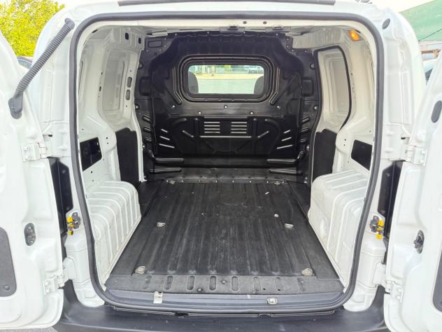 Fiat Fiorino 1.3 MJT 95CV Cargo SX - Foto 7