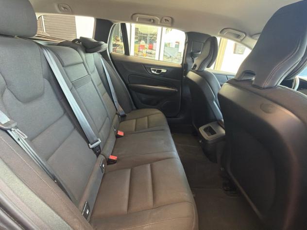 Volvo V60 D3 Geartronic Momentum - Foto 10