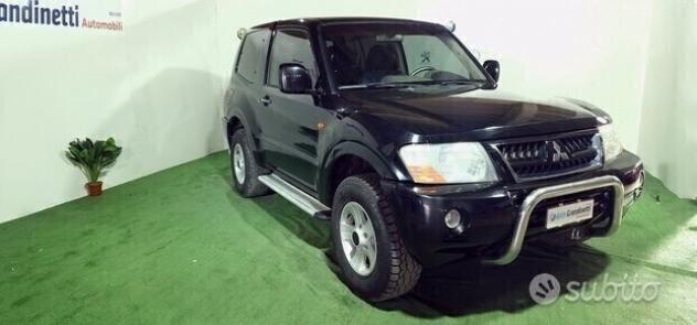 Mitsubishi Pajero 3.2 160 CV ANNO 2004 - Foto 3