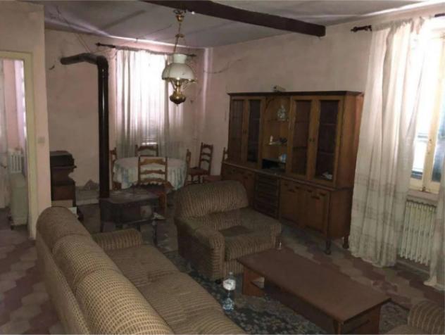 Immobile in asta di 117 m² con più di 5 locali in vendita a Lugagnano Val d'Arda - Foto 3