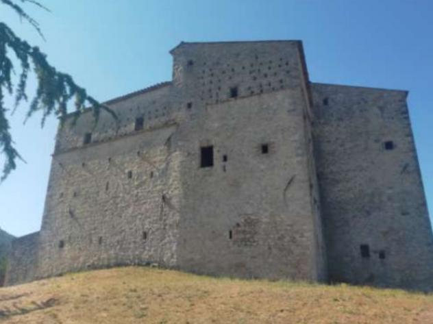 Immobile in asta di 1 m² con più di 5 locali in vendita a Massa Martana - Foto 5