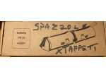 Kit FK7: 2 spazzole trattamento tappeti EB7 e 2 portaspazzole EB7.