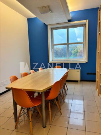 Immobile di 149 m² con 5 locali in vendita a Castelfranco Veneto