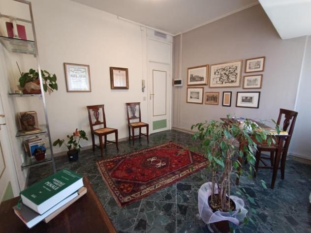 Ufficio in affitto a Massa 30 mq Rif: 1350180