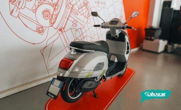 VESPA GTS 300 Super GTS300 rif. 24051450 - Foto 4