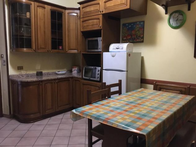 POSTO LETTO IN GRANDE CAMERA DOPPIA - Foto 6
