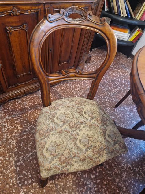 Tavolo rotondo allungabile in legno massiccio - Foto 3